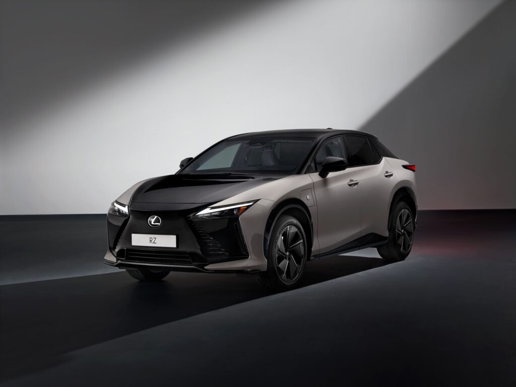 Lexus RZ 2026