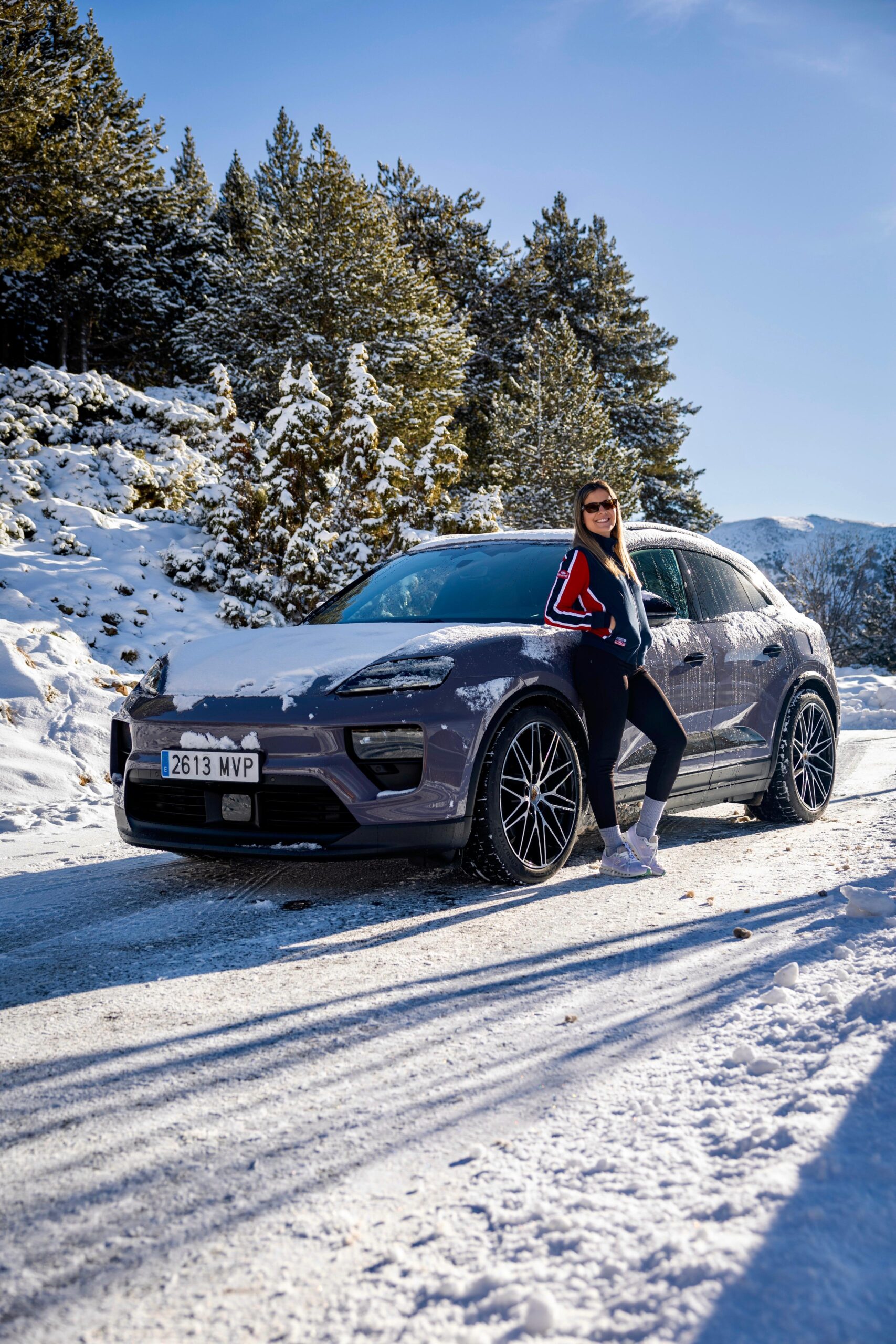El Porsche Macan Eléctrico sorprende sobre la nieve en Andorra
