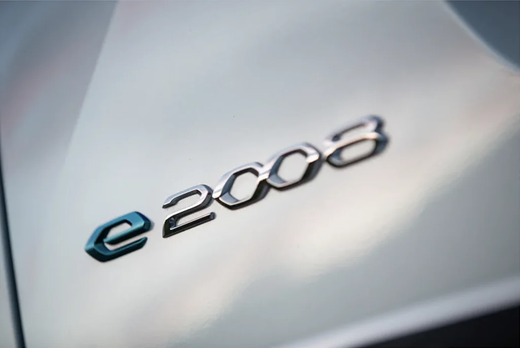 Logo de Peugeot e-2008