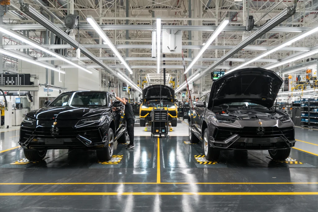 Proceso de ensamblaje Lamborghini Urus