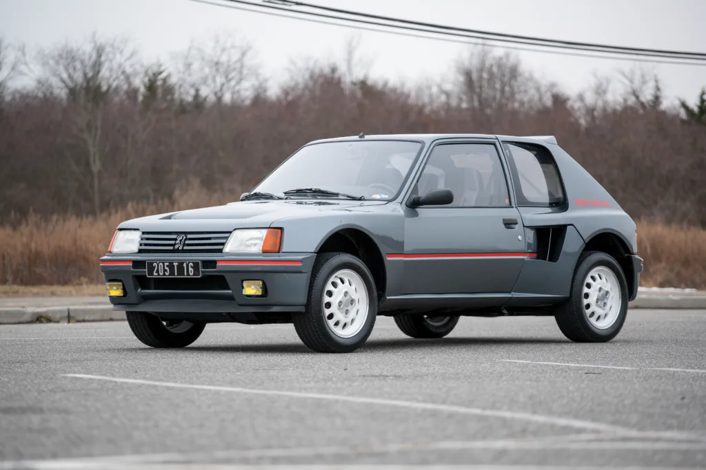 PEUGEOT 205 T16 (1984)
