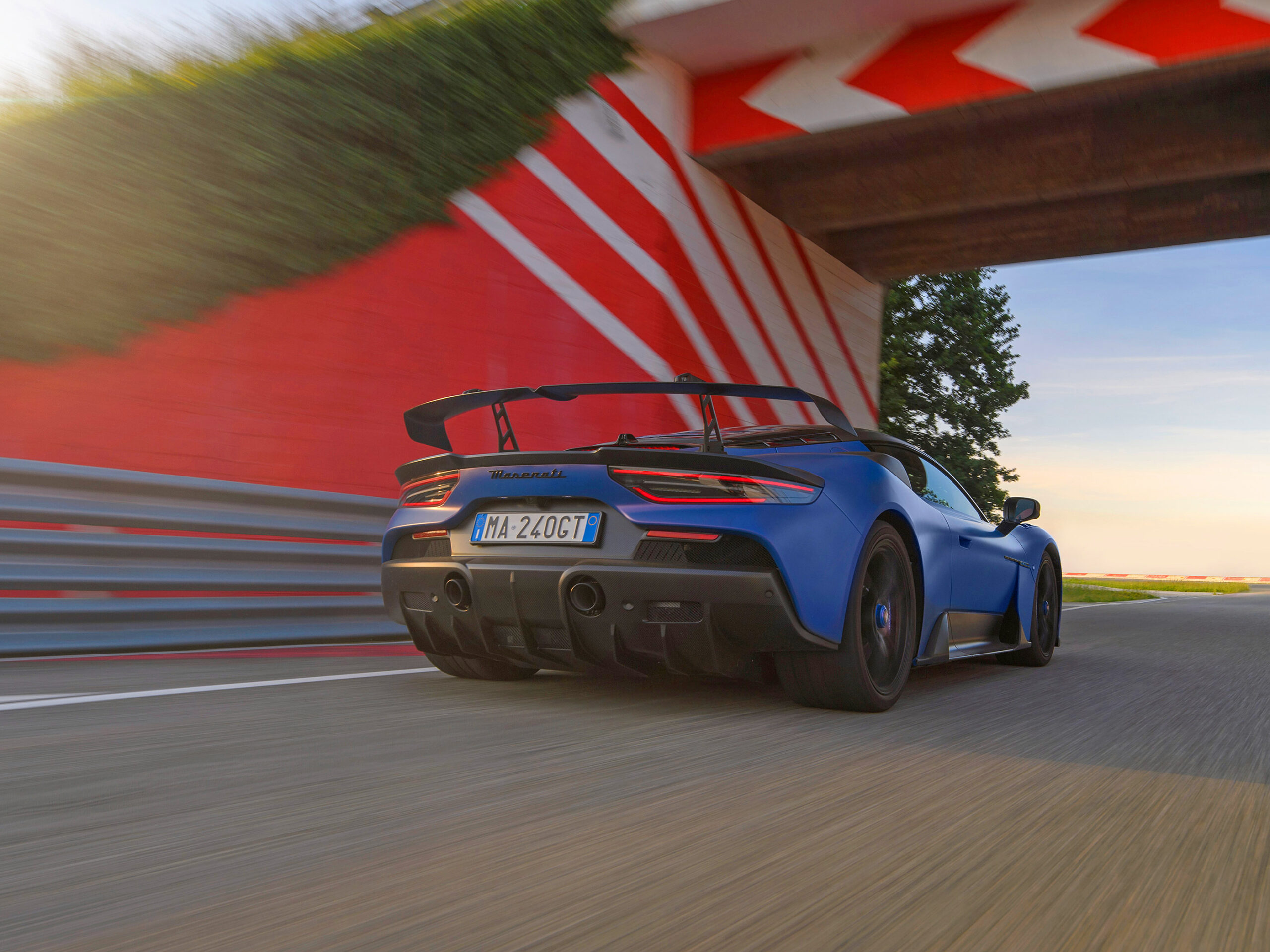 Test del Maserati GT2