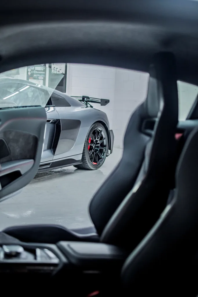 Interior del R8