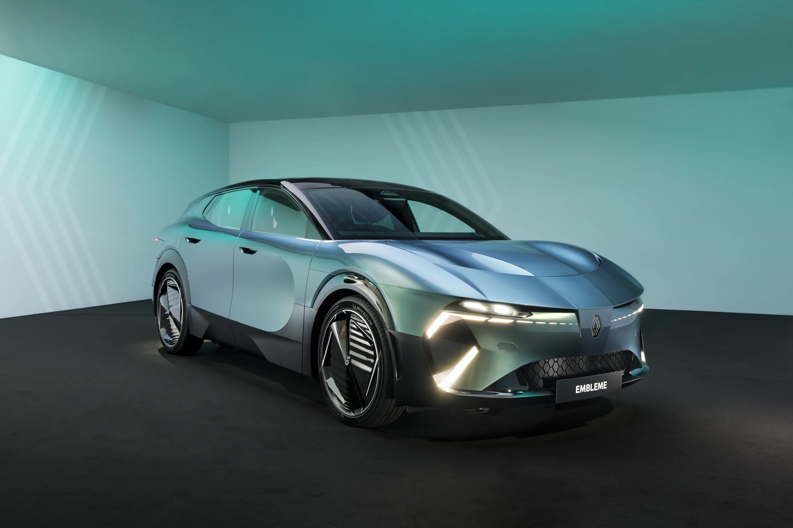 Renault Emblème: hola descarbonización