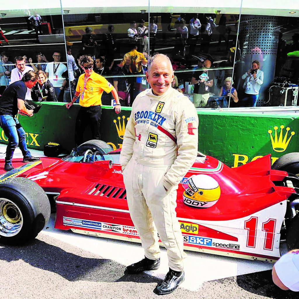 El piloto sudafricano Jody Scheckter logró, en 1979, lo que Hamilton buscará en 2025.