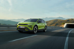 Skoda Elroq RS en Mamba Green.
