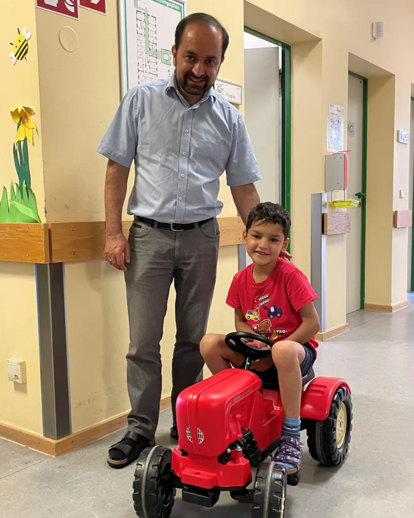 Sayed, de Afghanistan, en Kinderherzen retten e.V.