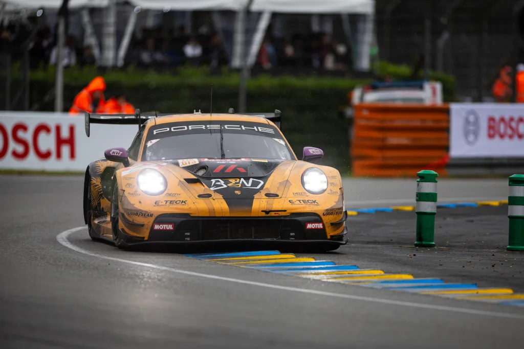 El Porsche GT3 R del Manthey EMA.