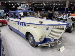 Packard “Bikini” (1948)