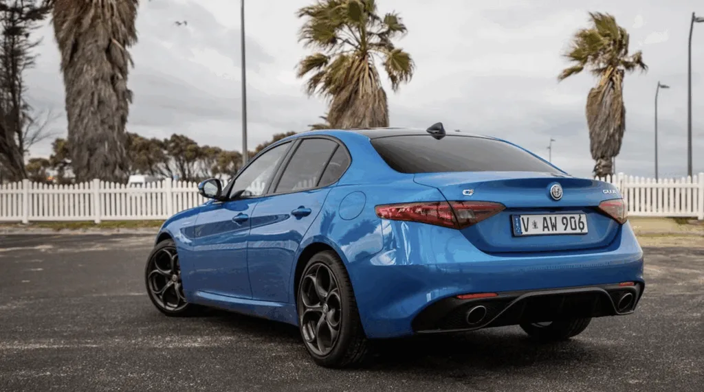Alfa Romeo Giulia.