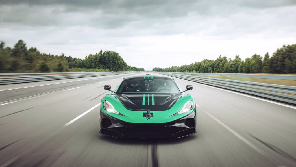 Rimac Nevera R Frontal