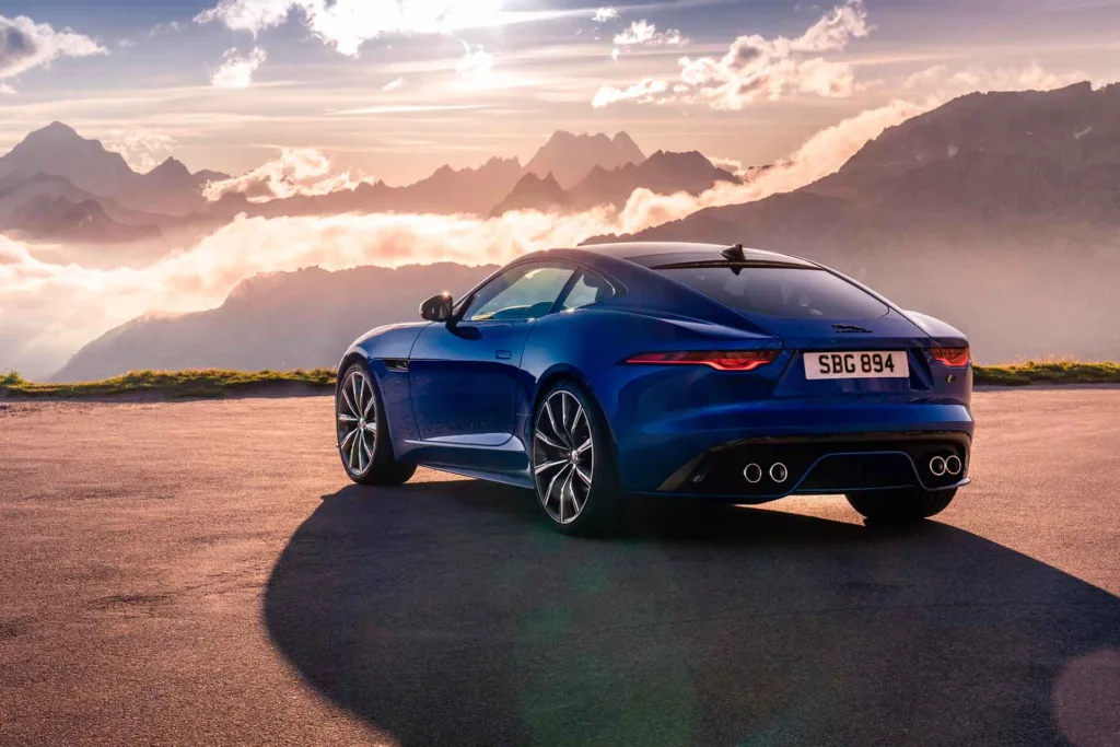 Jaguar F-Type.