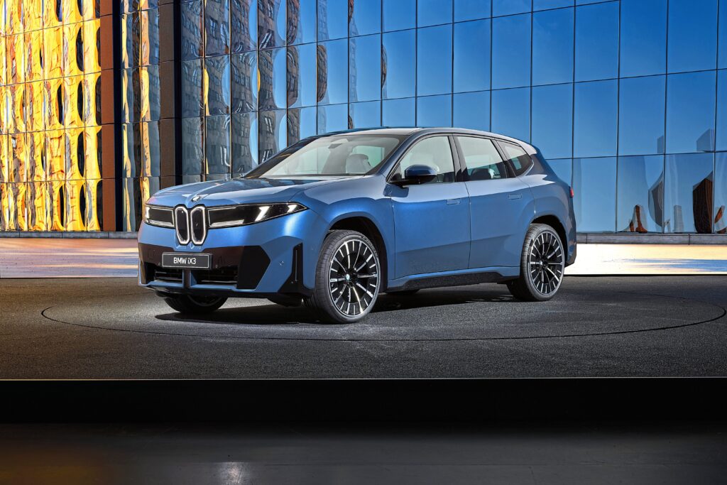 BMW iX3