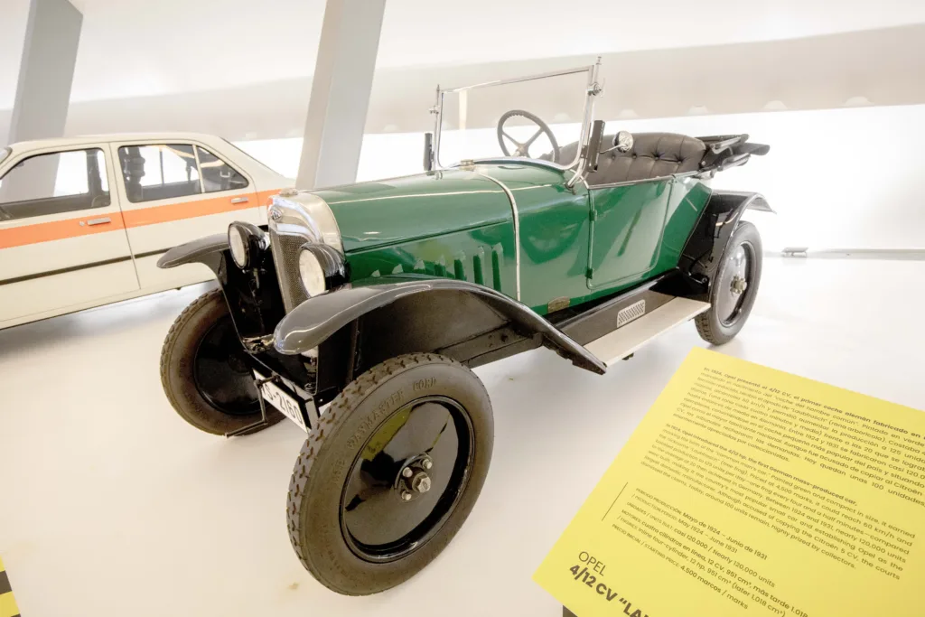 Opel 4/12 CV “Laubfrosch”.