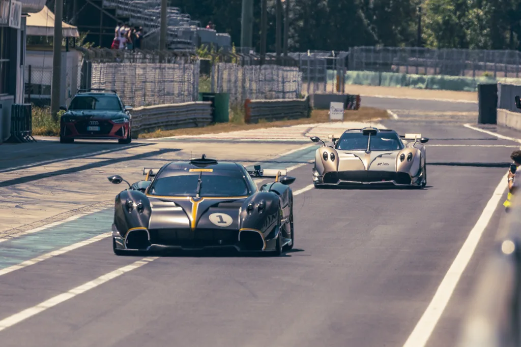 Huayra R Evo Roadster