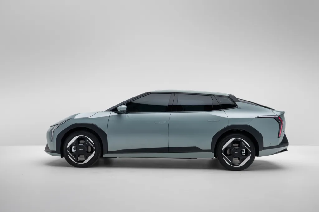 Kia EV4