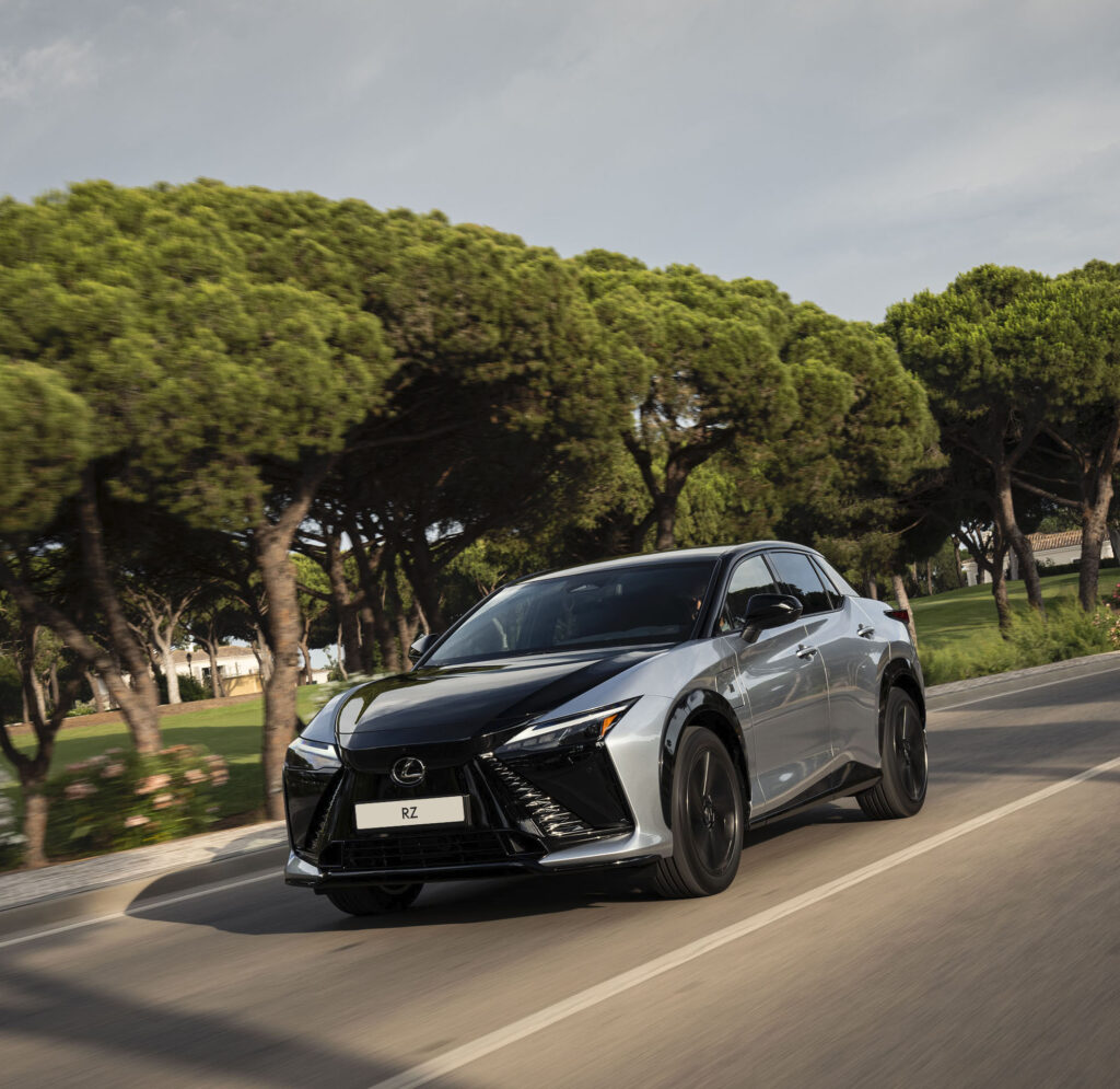 Lexus RZ 550e F Sport