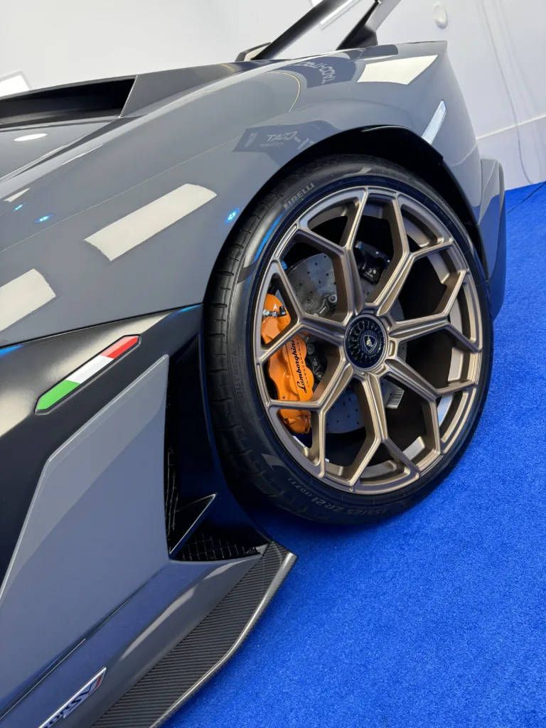 Lamborghini Aventador SVJ