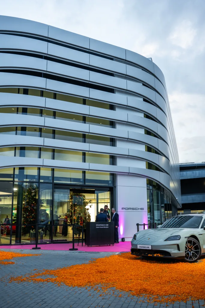Centro Porsche Hospitalet