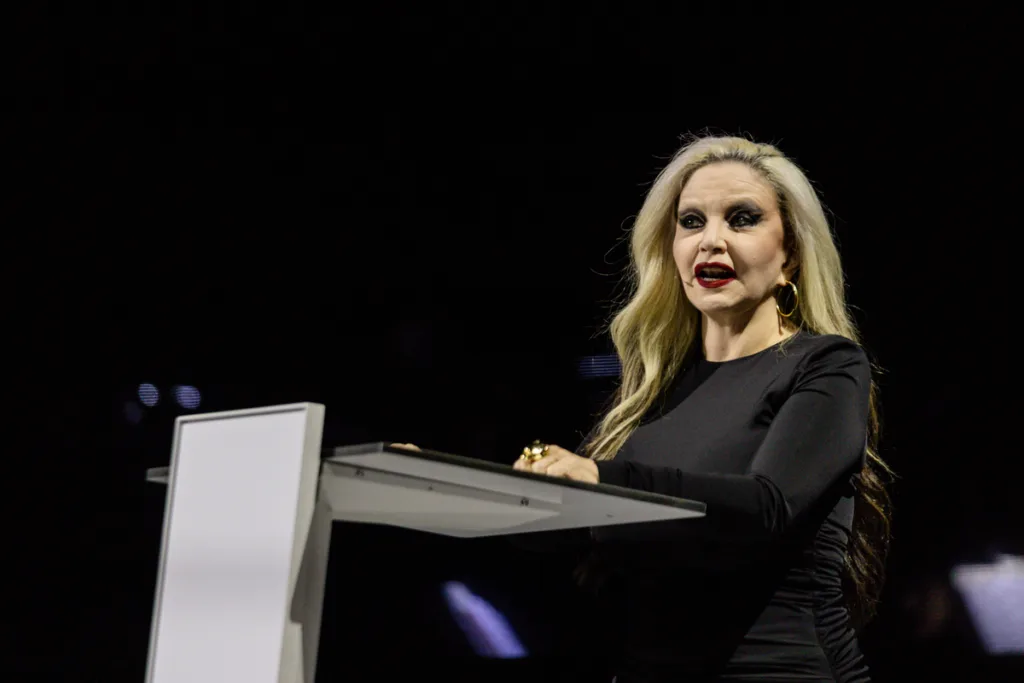 Alaska BMW Premios Pintura