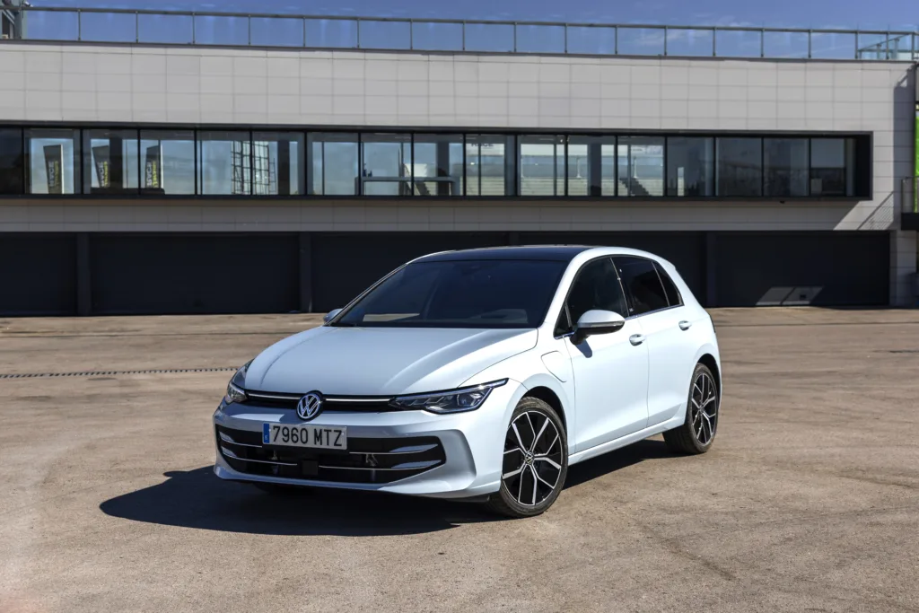 Volkswagen Golf PHEV