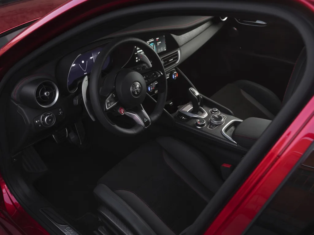 Alfa Romeo Stelvio Quadrifoglio Collezione