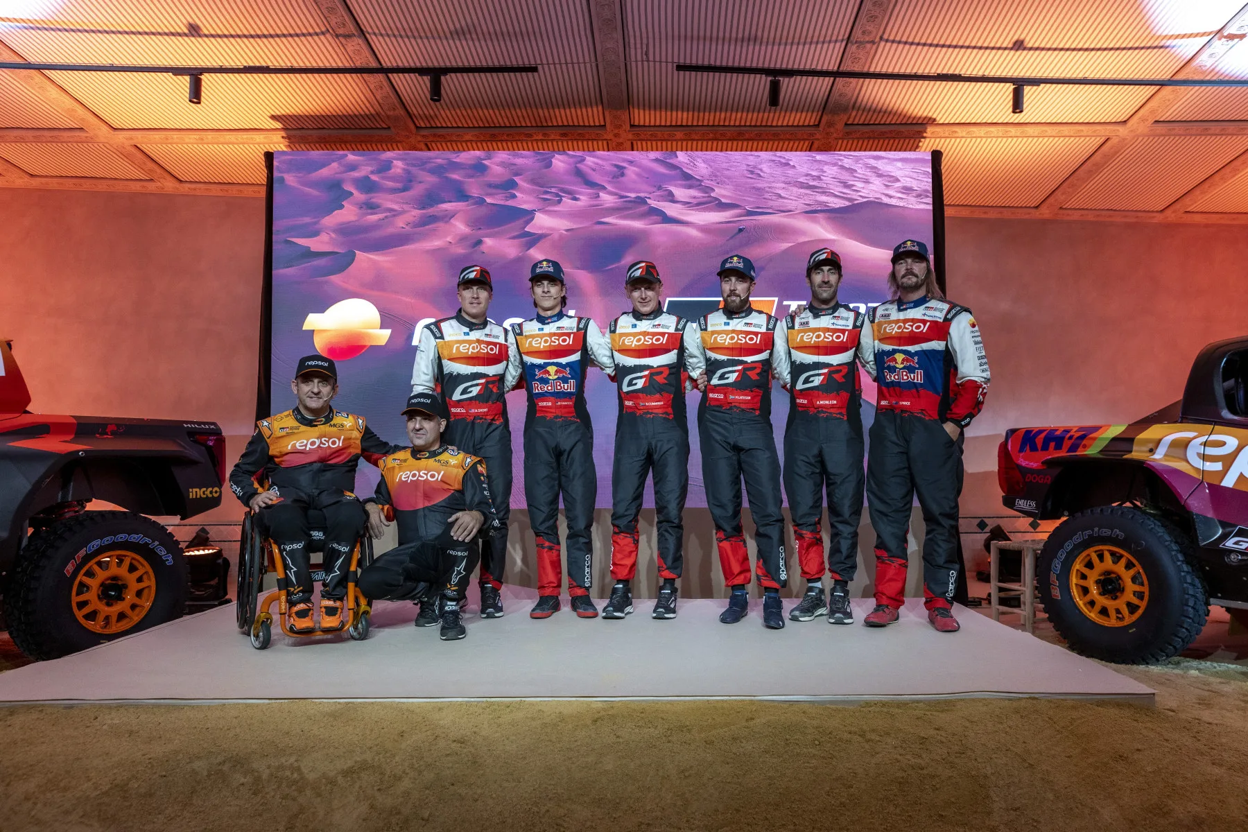 Toyota Gazoo Racing y Repsol con sus equipos para el Dakar 2026 Toyota Gazoo Racing y Repsol con sus equipos para el Dakar 2026