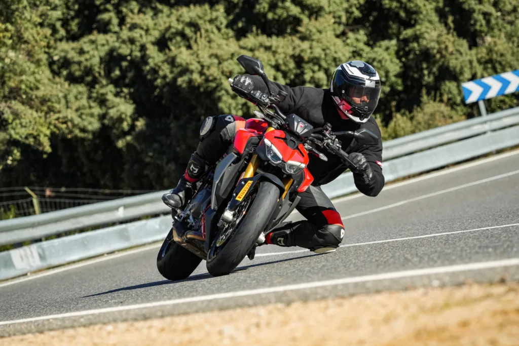 Ducati Panigale V4 R