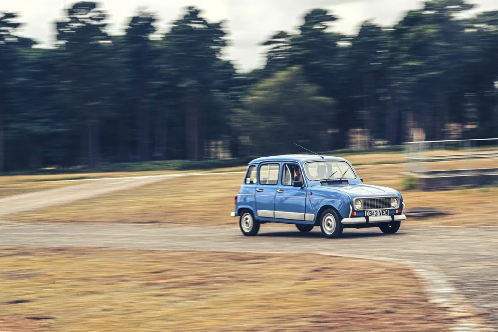 Renault 4