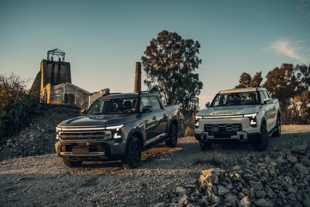 Santana  400 PHEV y 400D