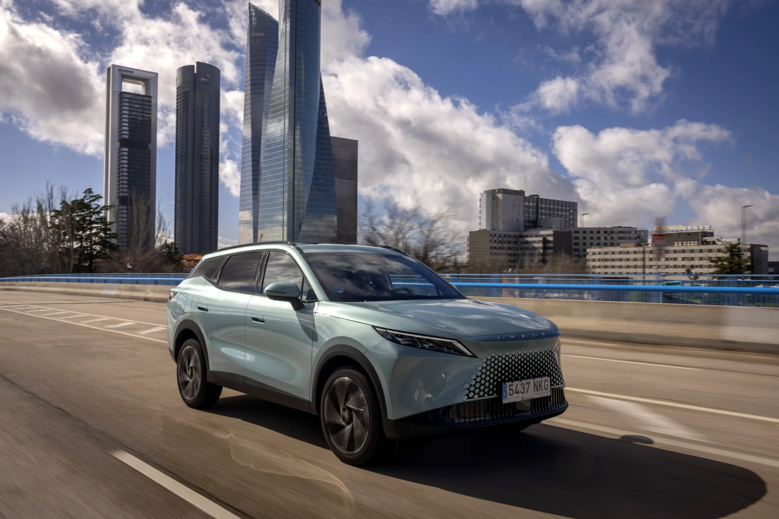 Omoda 7 SHS: El híbrido de los 1.200 km de autonomía