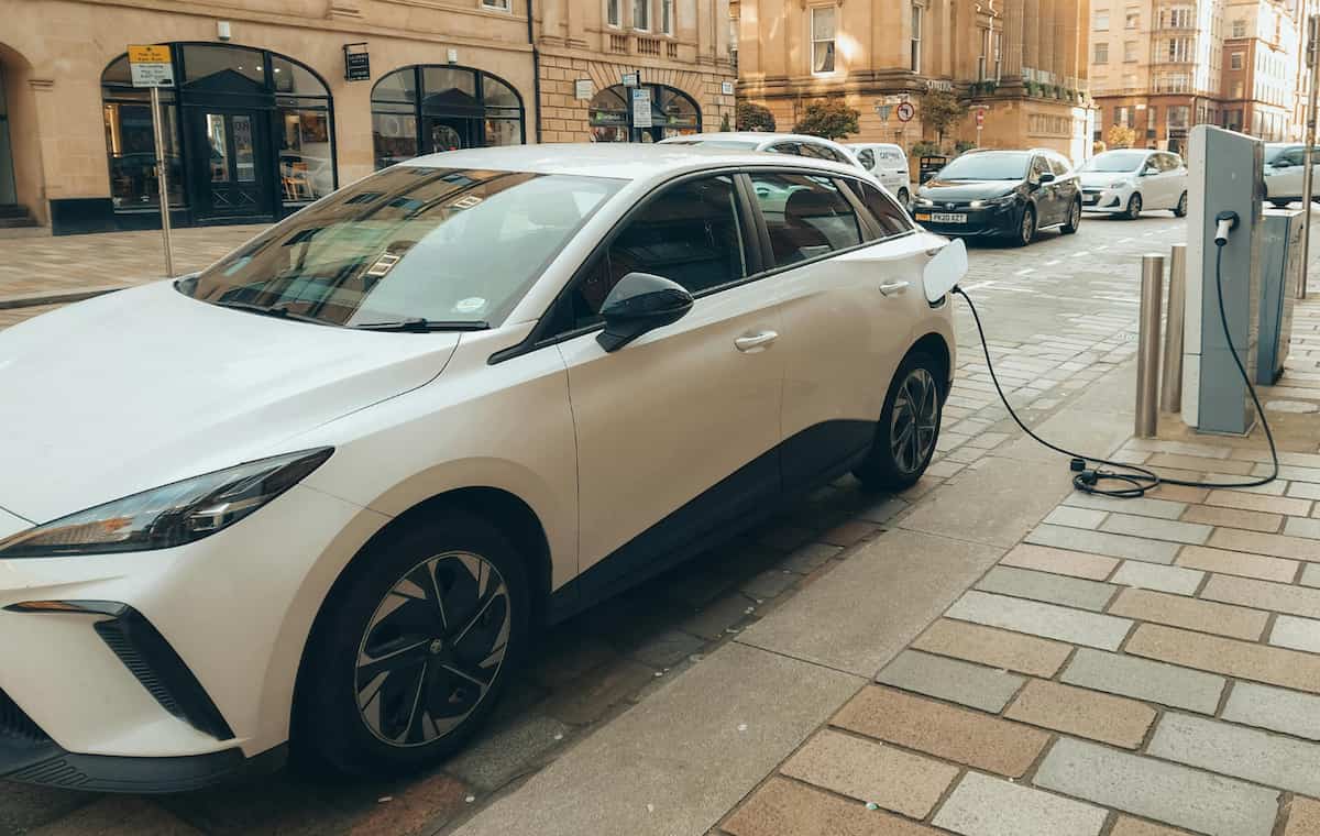 Del Moves III al Plan Auto+: Todo lo que necesitas saber sobre las ayudas de 2026