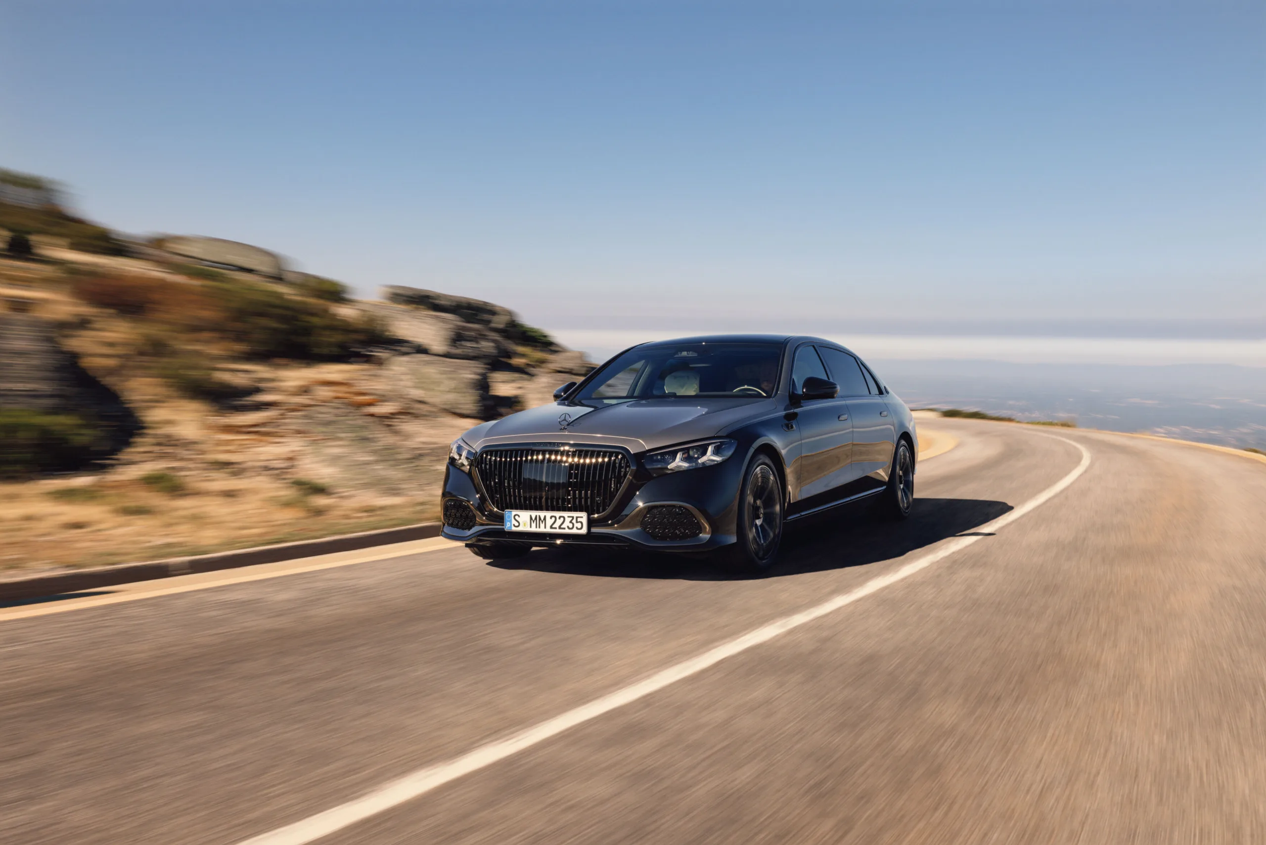 Maybach Clase S 2026: Un «Mechanical Miracle» de 800 Nm rodeado de IA generativa