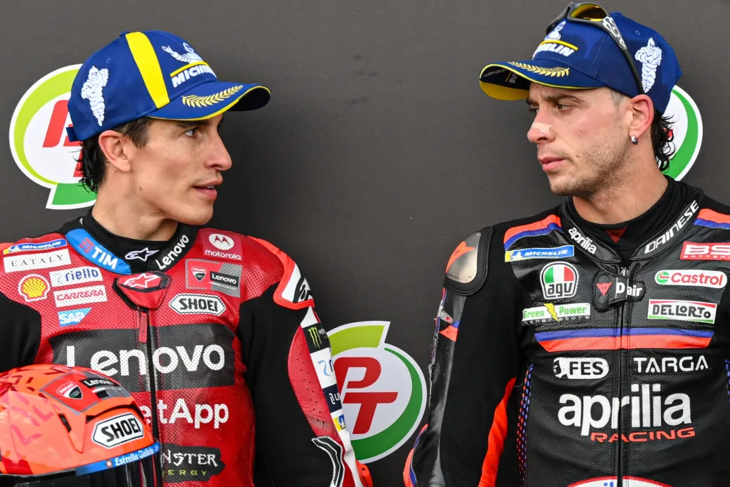 Composición de Marc Márquez y Bezzechi, los favoritos a llevarse el título