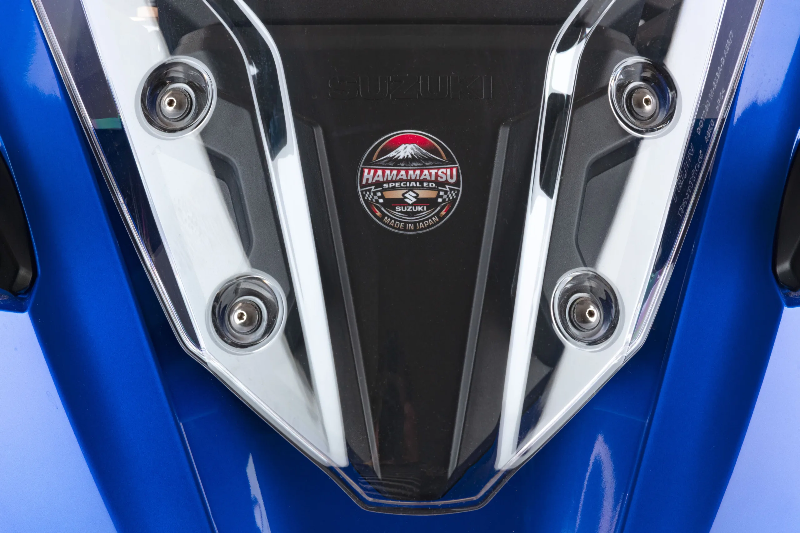 Suzuki lanza una gama especial en sus motos