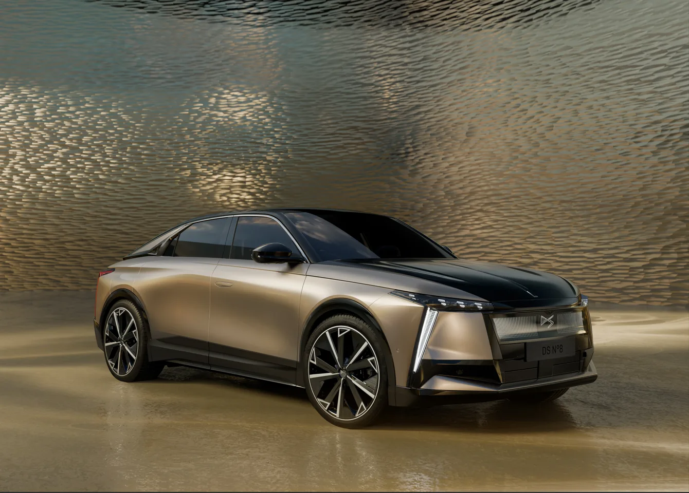 DS Nº8: viajar en modo eléctrico como nunca antes