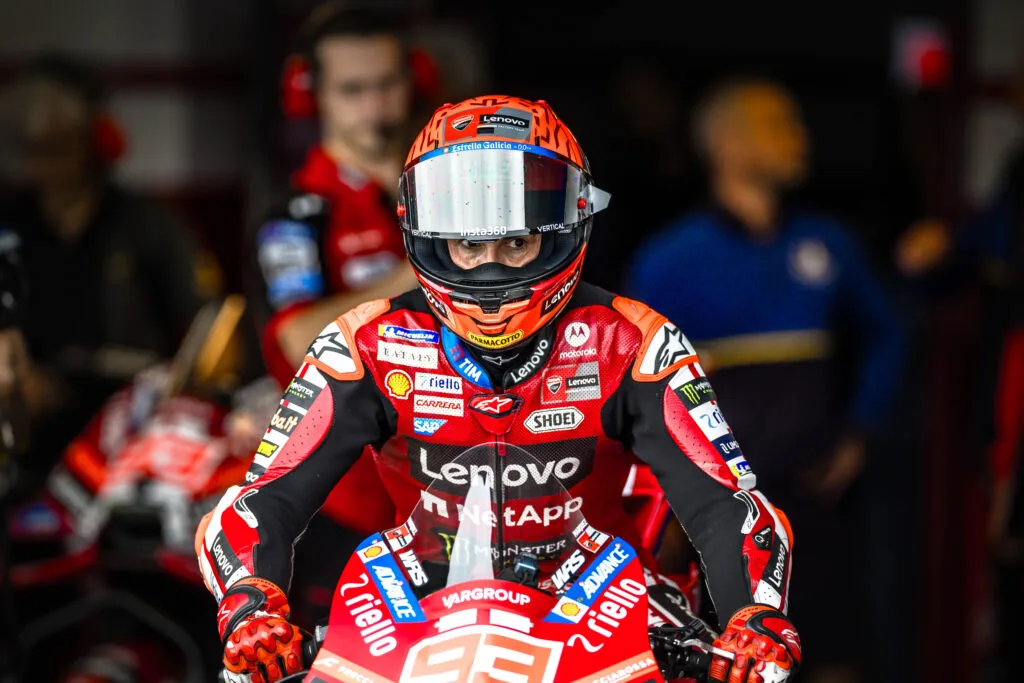 Marc Márquez en Le Mans: El rugido del 93 ante el precipicio de la irrelevancia