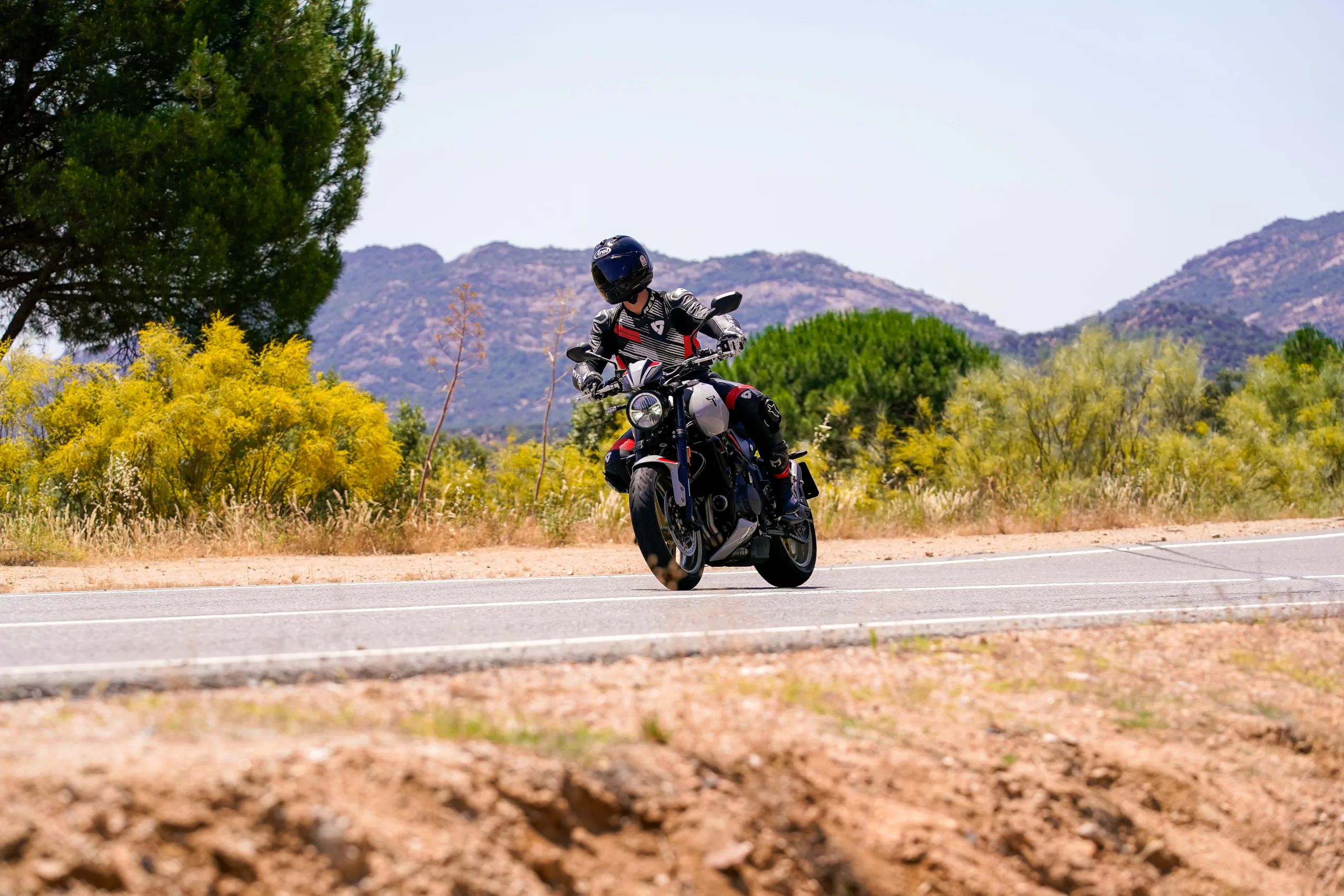 Triumph Trident 800: ¿jaque mate británico? Triumph Trident 800: ¿jaque mate británico?