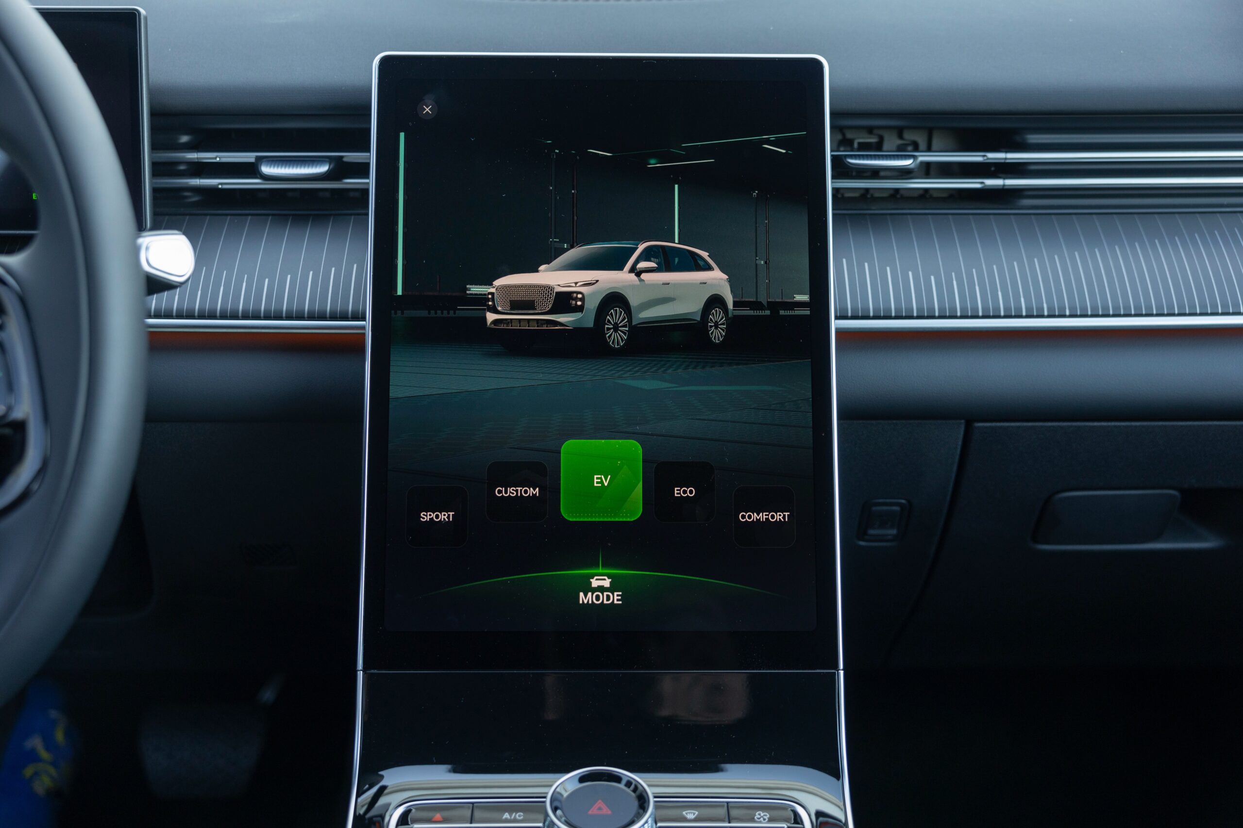 Interior LEPAS L8 Super Hybrid