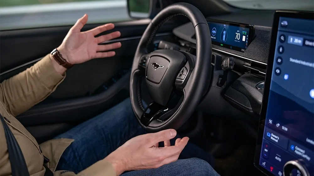 Ford BlueCruise: conducir sin manos, pero con la mirada siempre en la carretera