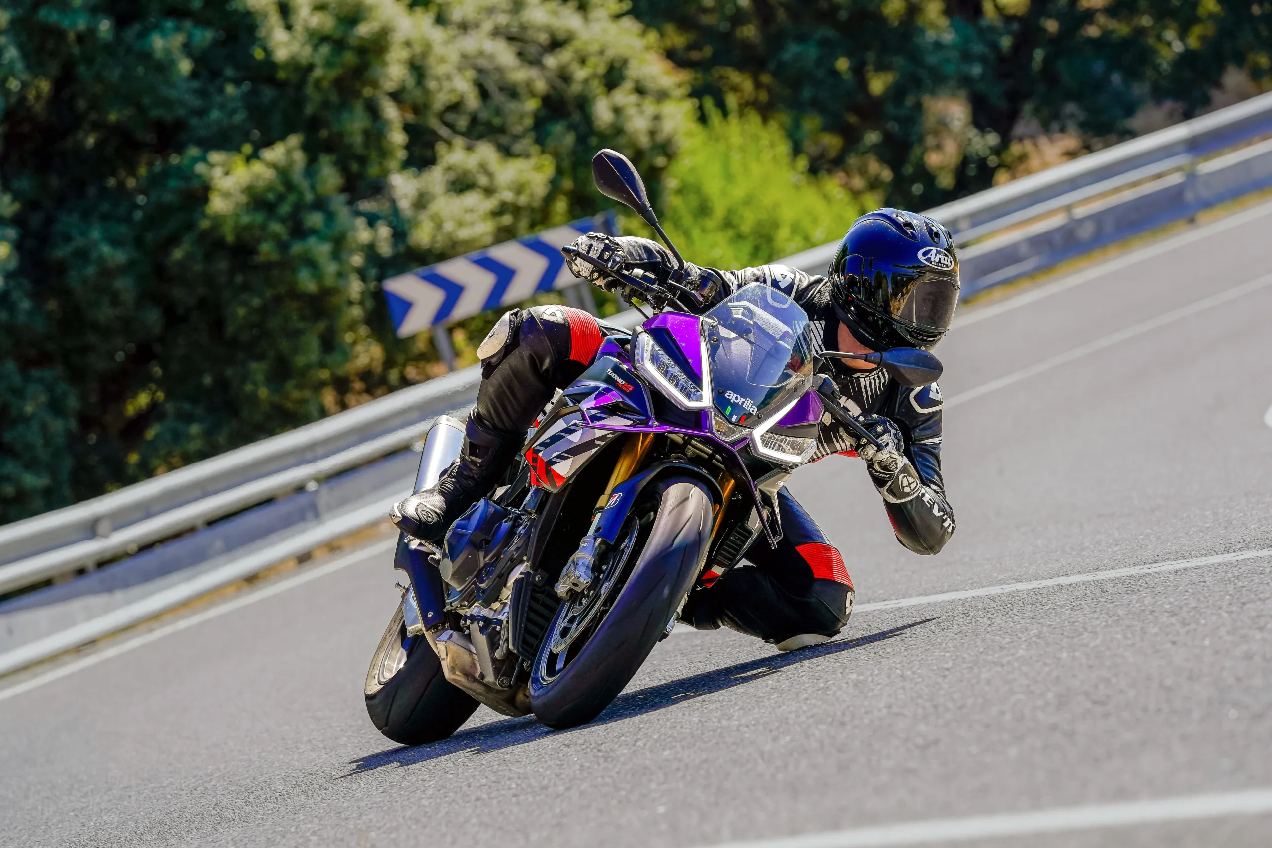 Aprilia Tuono V4 Factory: la supernaked del 2026