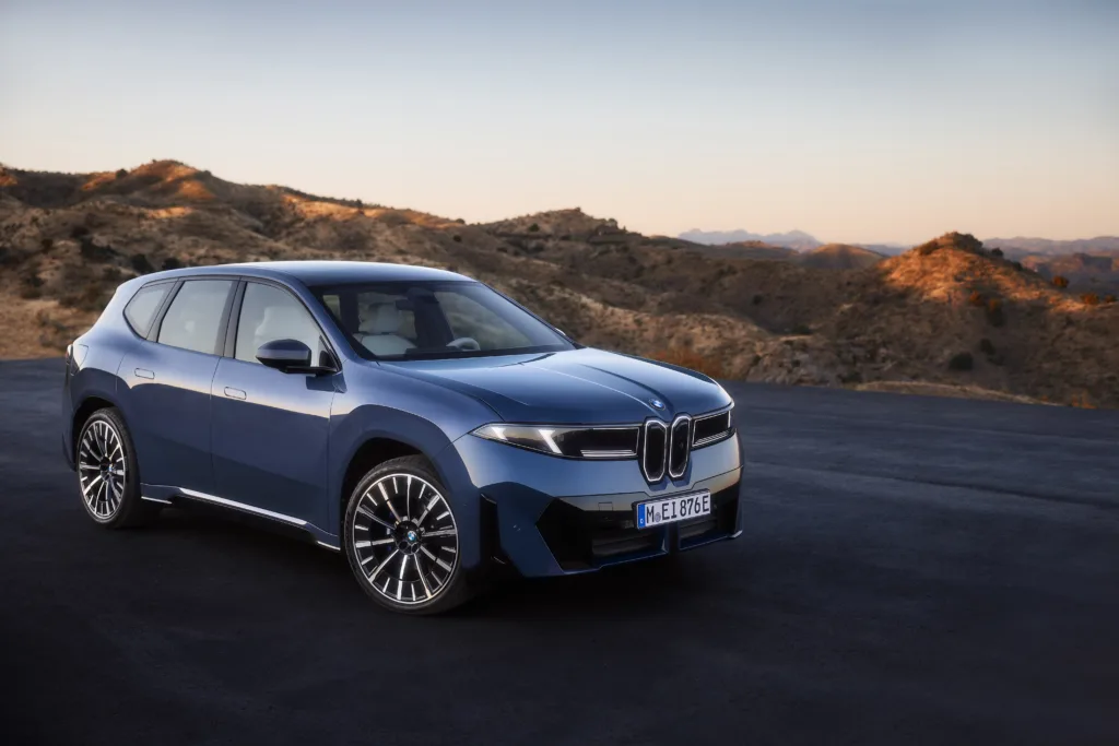 BMW iX3.