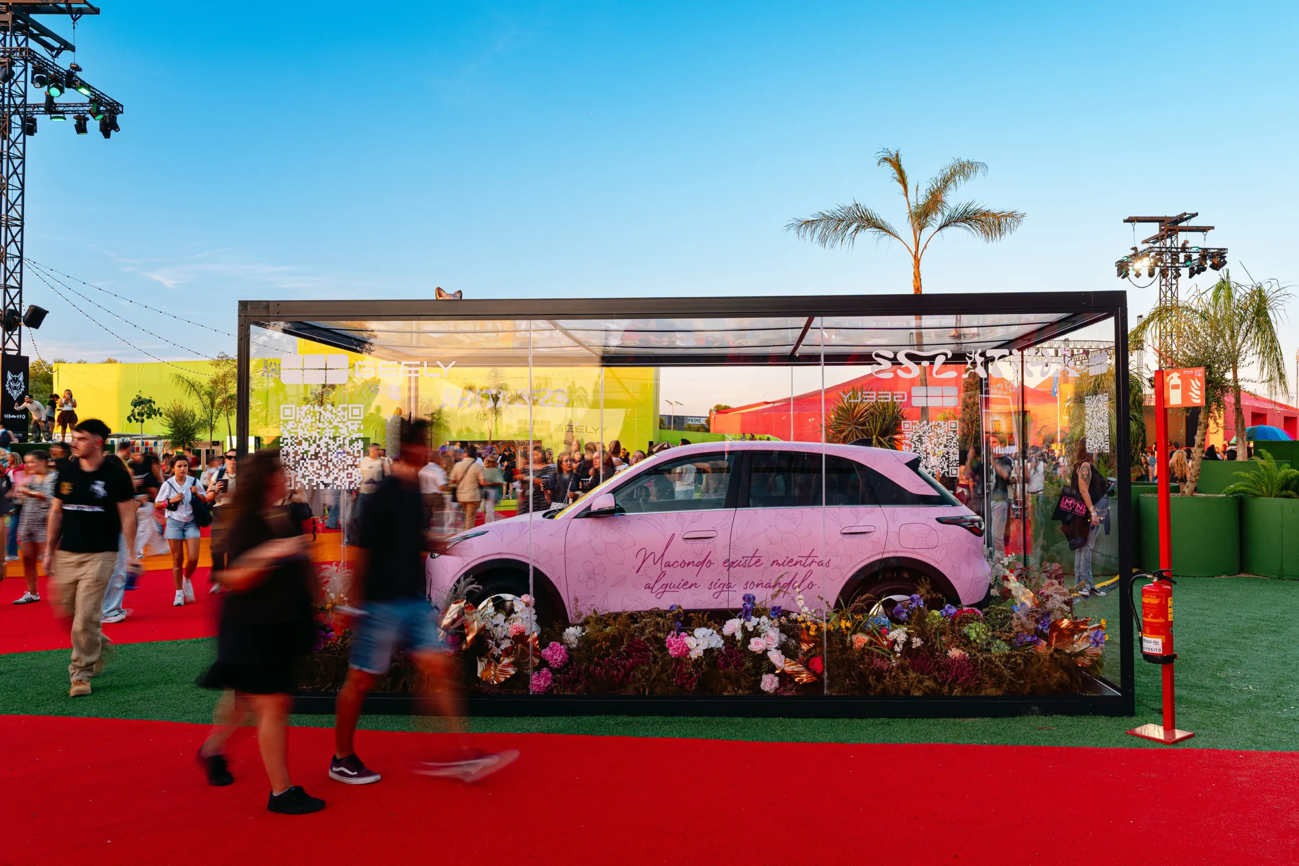 Geely celebra los conciertos de Shakira en Madrid sorteando un E2 MAX+