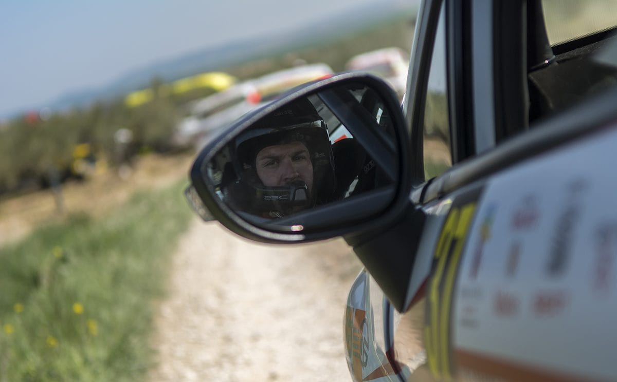 Alberto Monarri tercero de la R2 en el Rallye de Navarra