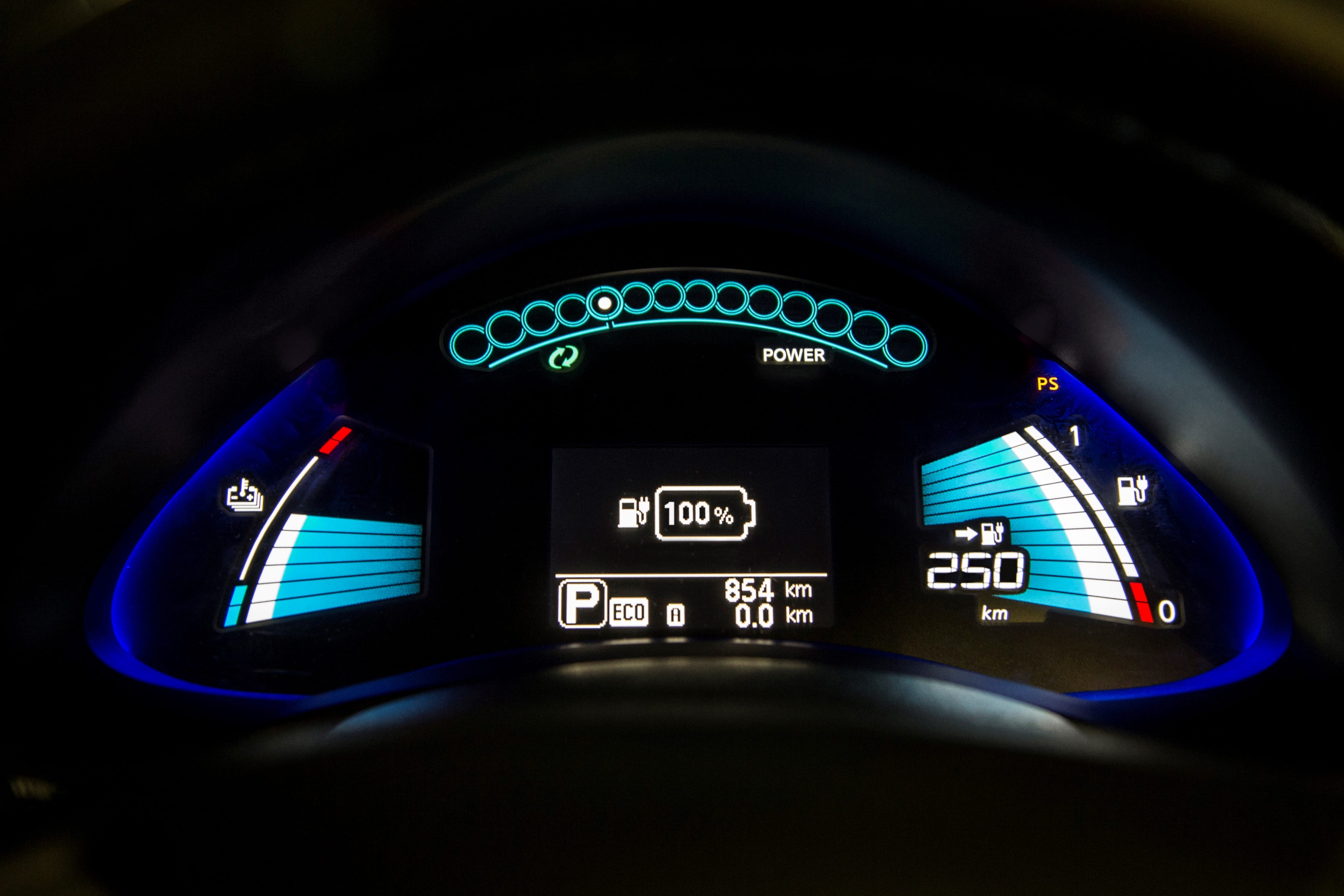 Nuevo Nissan Leaf ahora con 250 kilómetros de autonomía