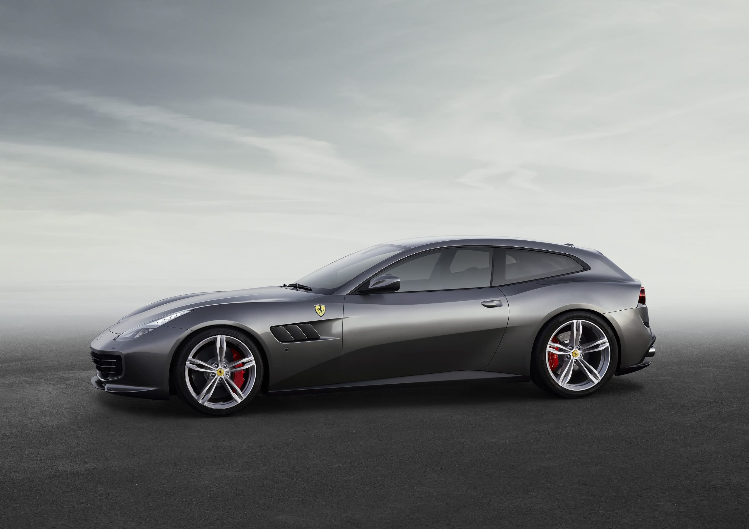 160067-car-Ferrari_GTC4Lusso_side_LR