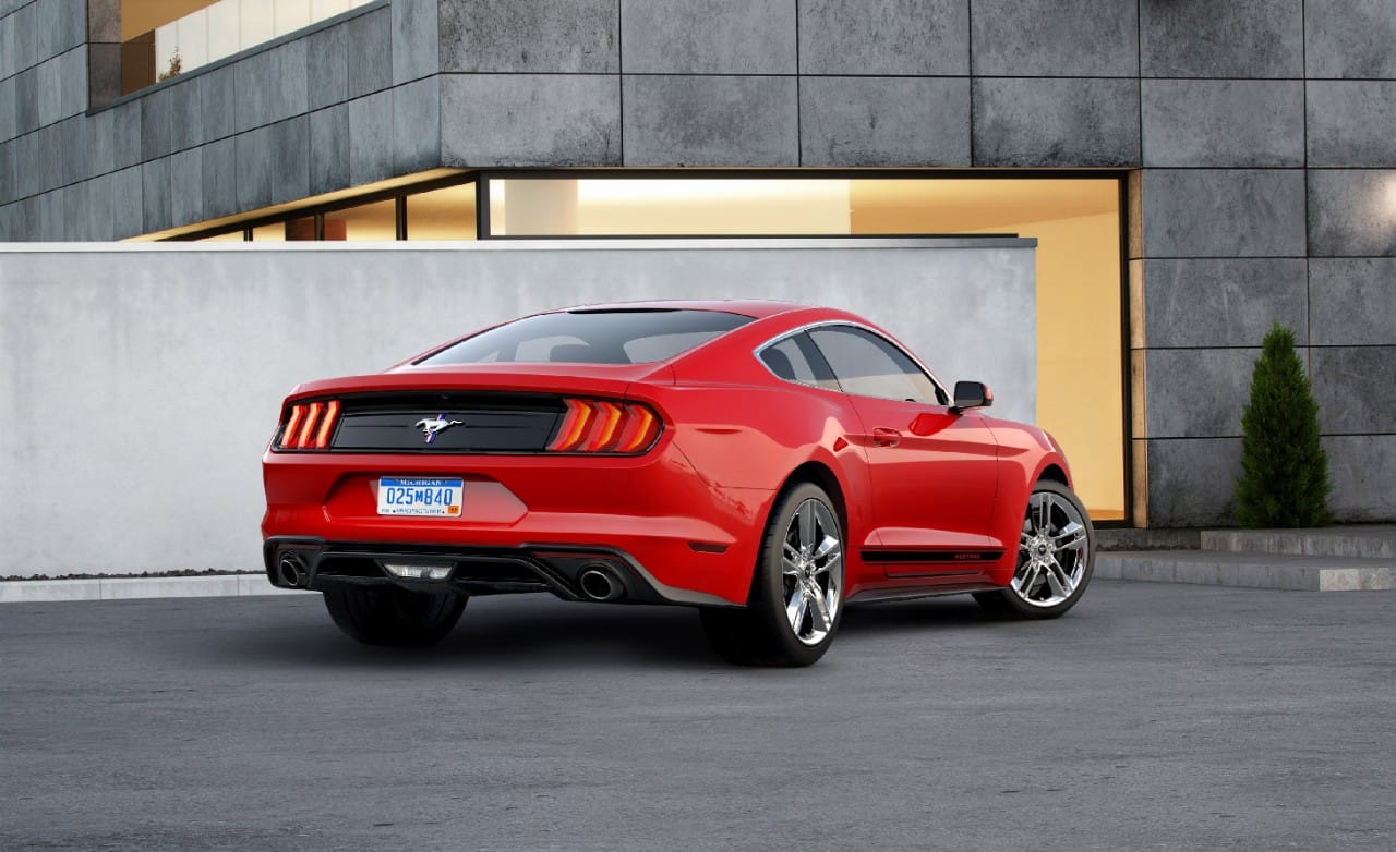 Ford Mustang Pony Package, cuando el pony car se quiere parecer a su abuelo