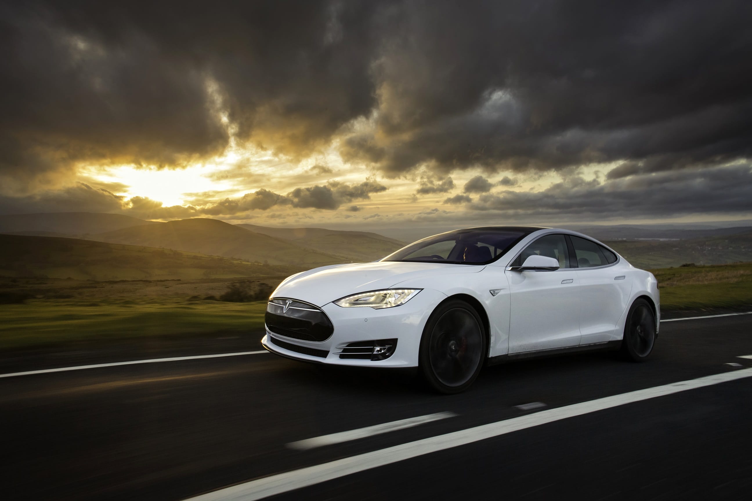 Tesla Model S P100D: el nuevo «cohete» terrestre eléctrico