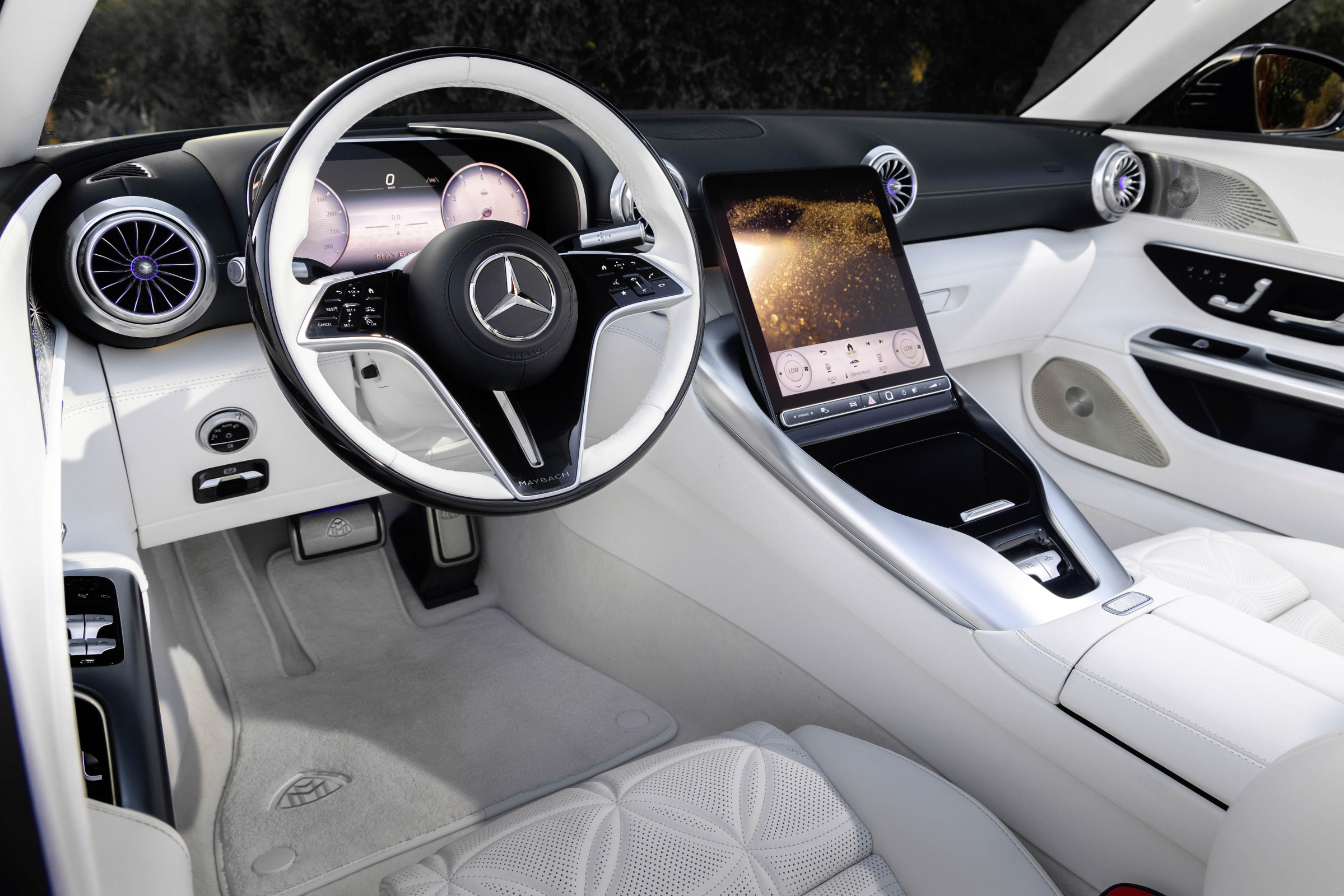 El interior del Mercedes Maybach está a la altura del exterior