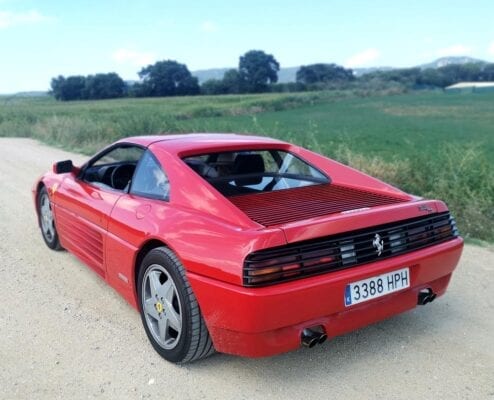 Ferrari 348 tres cuartos trasera